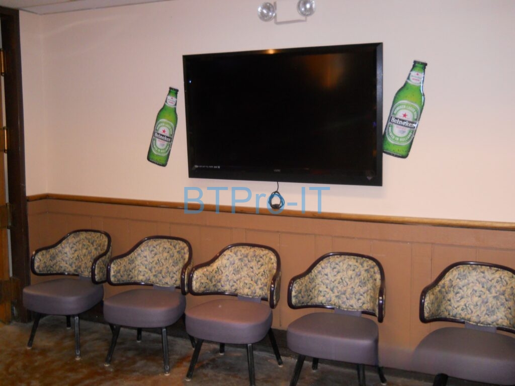 tv install at a bar & grill (2)