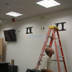 tv installation in command center (2)